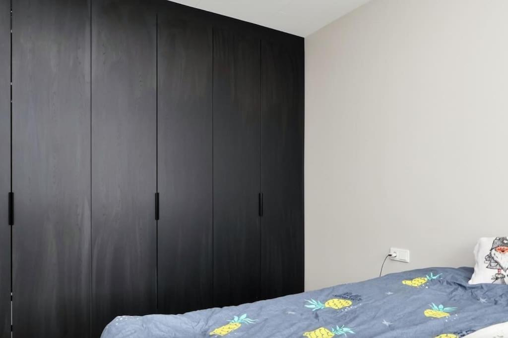 Nice & Cozy Two Bedroom Apartment With A Balcony Akureyri Bagian luar foto
